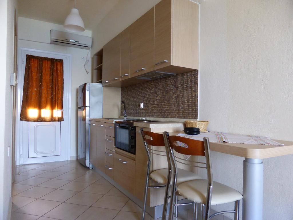 Perdikis Apartments - Paliouria Kókkinon Nerón Extérieur photo